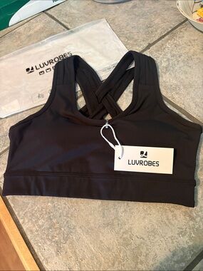 Luvrobes black sports bra